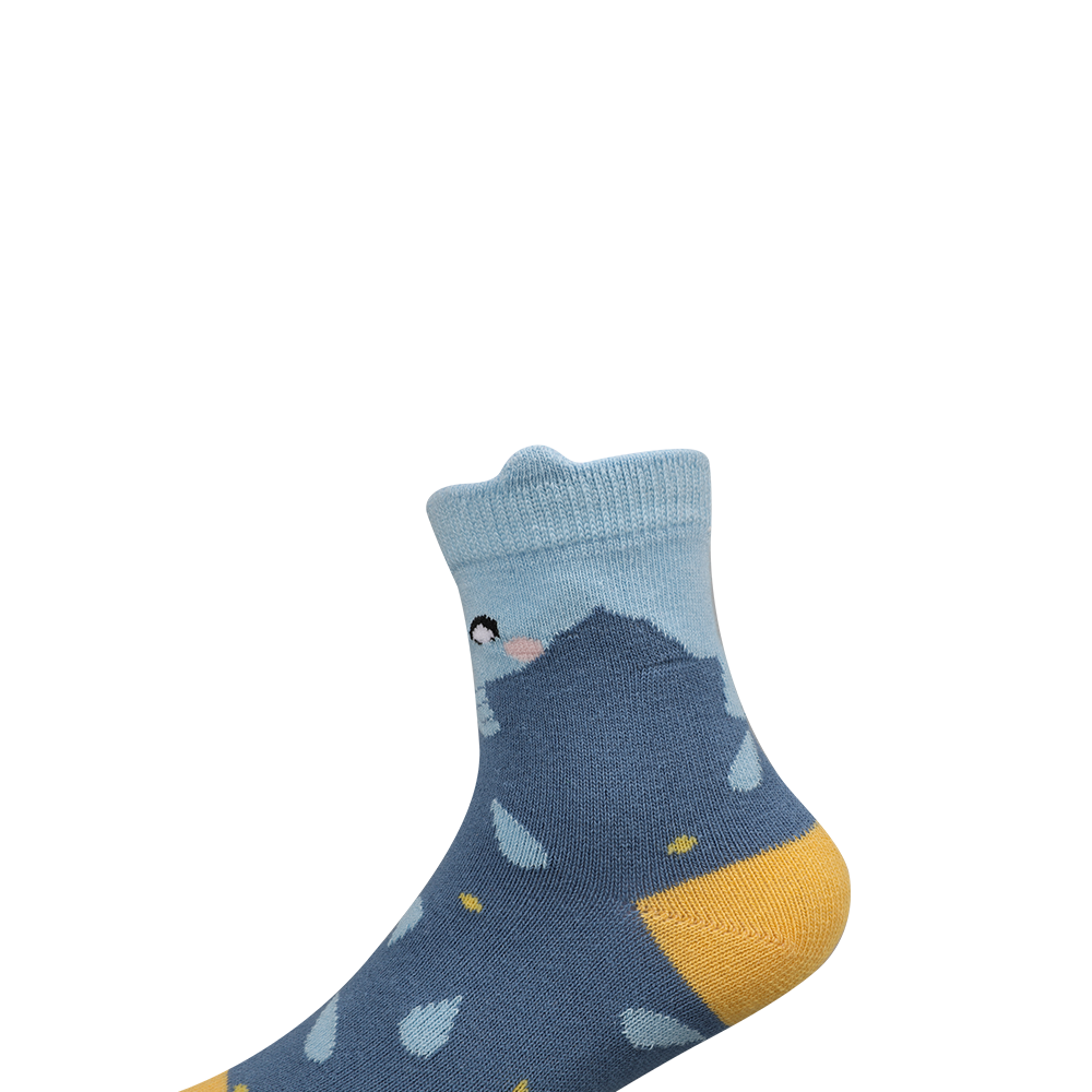 Calcetines de tubo de estilo diansor con diseño de jacquard rico en algodón de moda para niños con orejas 3d en el ribete