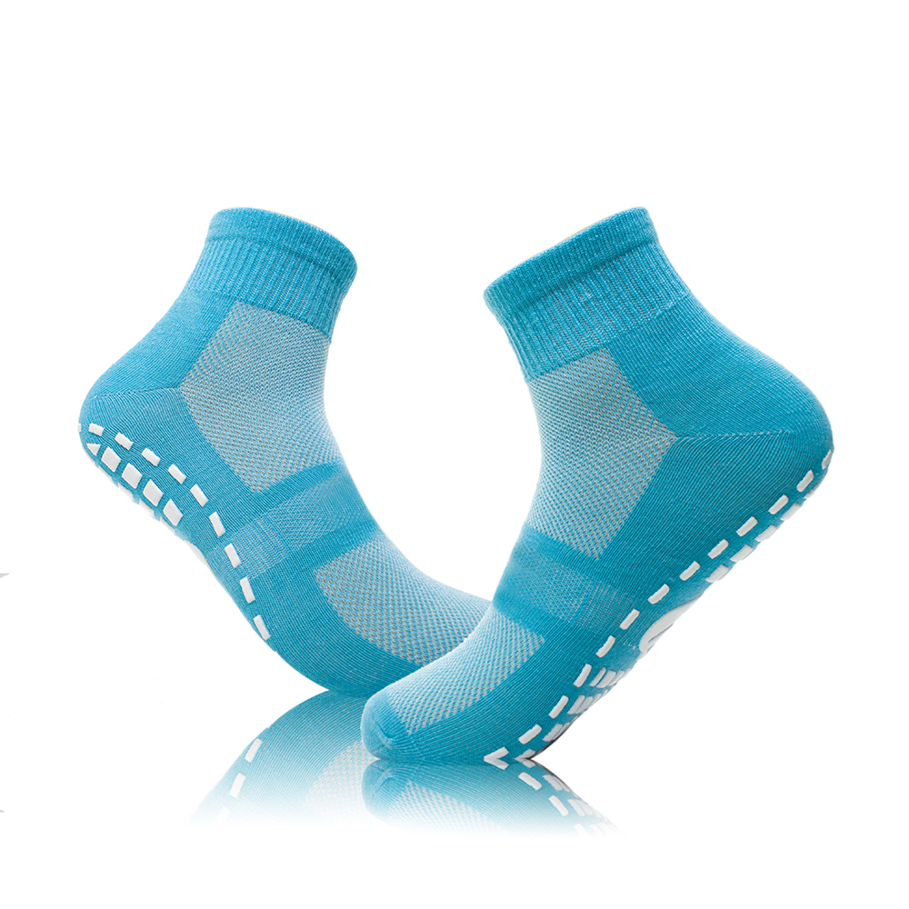 New design custom anti slip grip socks for trampoline