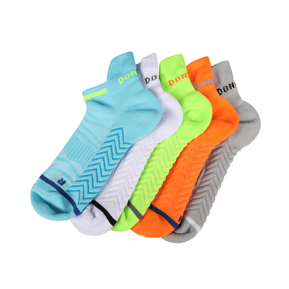 Uniex short tube seamless stripe sole comfortable sports running socks